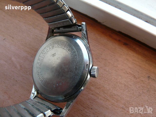  Часовник Onsa , снимка 4 - Други ценни предмети - 31707937