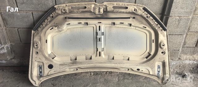 Преден капак VW Touran след 2016г , снимка 3 - Части - 54307794