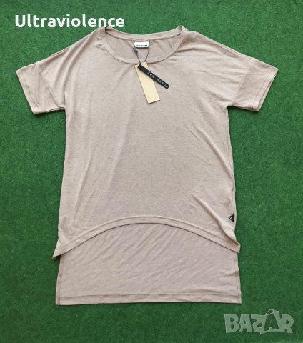 НОВА Дамска асиметрична тениска S oversize, снимка 4 - Тениски - 29765942