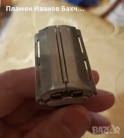 Продавам самобръсначка за класическо бръснене Gillette Super Adjustable 109, снимка 3 - Мъжка козметика - 51447535