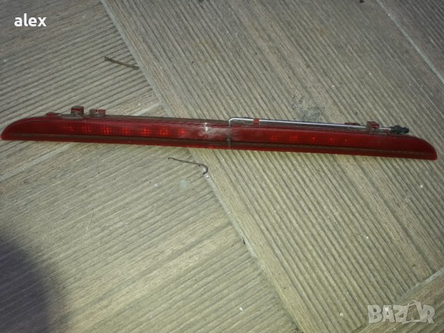 Трети стоп за vw tuareg туарег , снимка 3 - Части - 39333477