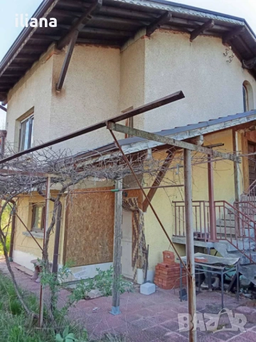 Продавам вила с двор , снимка 6 - Вили - 54275719