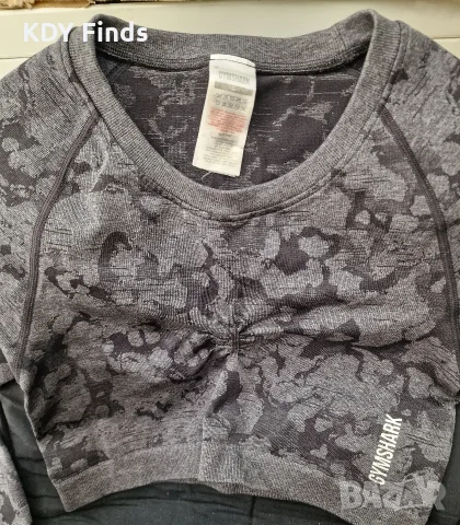 Gymshark Camo късо горно м/л, снимка 12 - Спортни екипи - 56288496