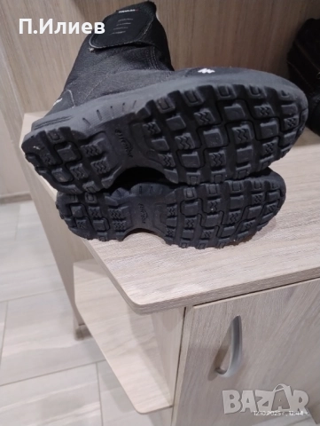 Зимни обувки 29 номер, снимка 6 - Детски боти и ботуши - 39121191