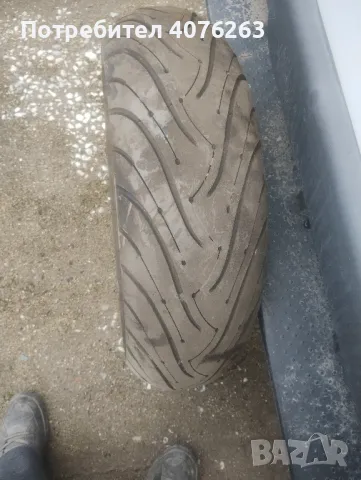 продавам задна гума MiCHELIN 180/55/17