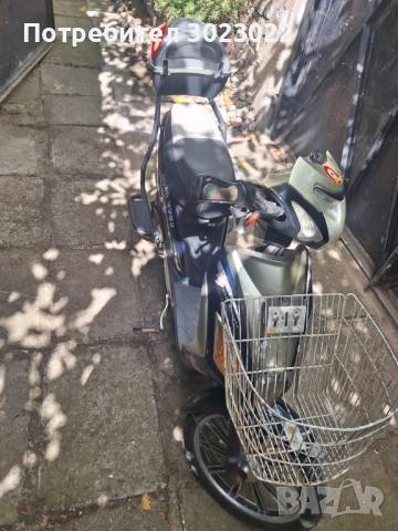 Електрически скутер, снимка 12 - Велосипеди - 51794232