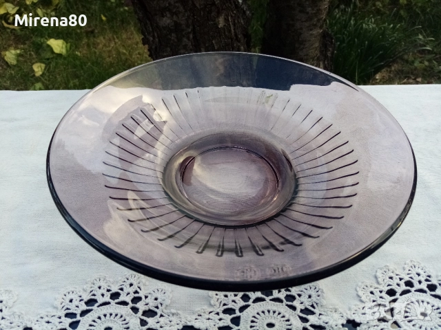 Българска фруктиера лилаво стъкло 