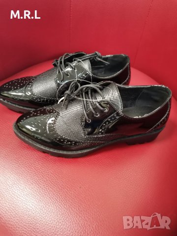 Нови дамски обувки