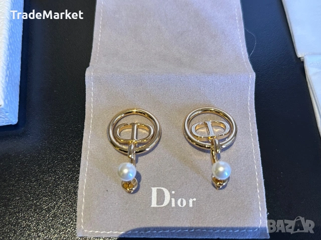 Нови Дамски Обеци Christian Dior 30 Montaigne CD Logo Pearl Drop Earrings с плен комплект аксесоари, снимка 3 - Обеци - 54279507