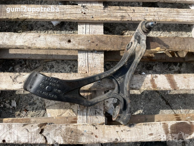 Носач Преден Десен 7L0407154B Porsche Cayenne S 4.5 2005г 9PA