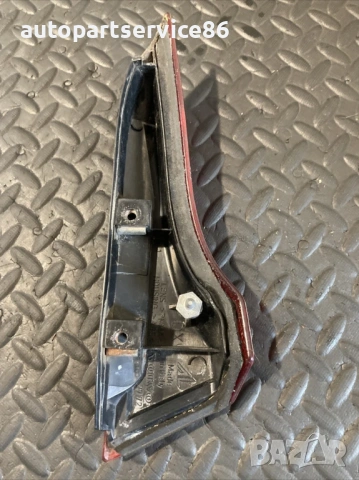 Заден десен стоп за Volvo C70 2.4 БЕНЗИН (2008), снимка 2 - Части - 54135310