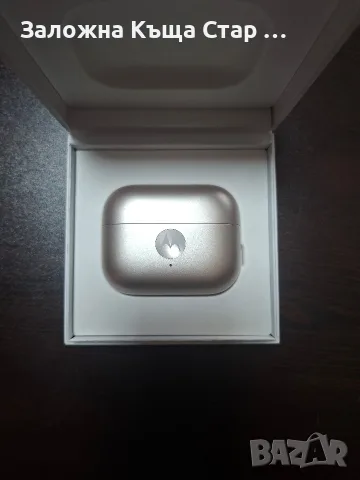 Слушалки Moto Buds Swarovski, снимка 3 - Bluetooth слушалки - 55979367