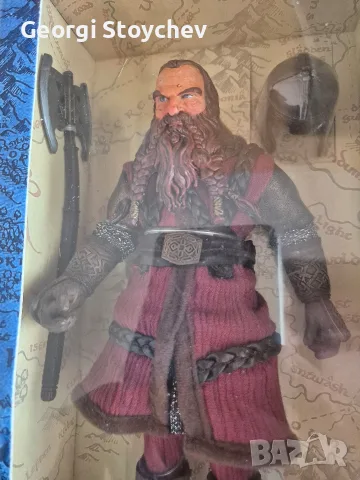 Колекционерска кукла на Гимли от Властелина на пръстените на ToyBiz.