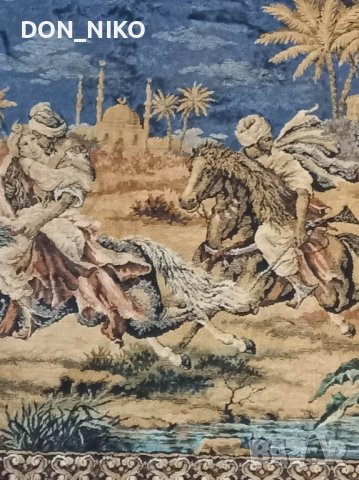 Античен плюшен килим, Османски Мотиви-Персия, снимка 3 - Антикварни и старинни предмети - 39568997