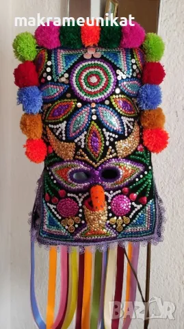 Кукерска маска, капашон, гугла, Новодел, Сурва, Кукерландия, маскарад, фестивал, събор, декорация , снимка 3 - Декорация за дома - 44190652