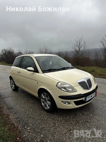 Продавам Lancia Ypsilon 1.4-95 кс 2007 г нов внос Швейцария  , снимка 3 - Автомобили и джипове - 52891218