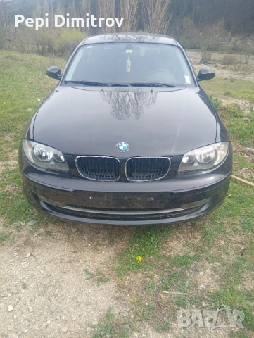 BMW (E87) 116i (122 коня ,колата е с блокирал мотор цяла или на части .