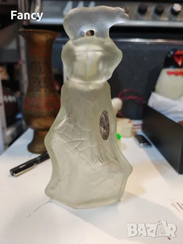 Старо шише от одеколон