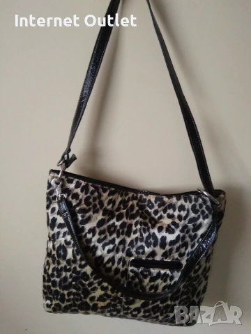 Дамска чанта , снимка 4 - Чанти - 53957175