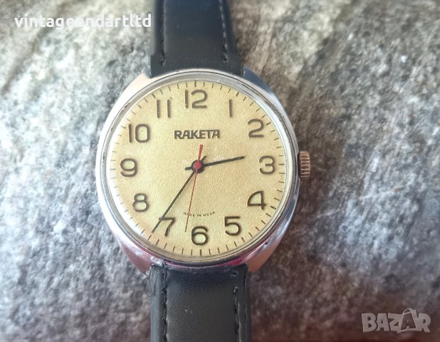 Колекционерски часовник Ракета, голям размер, работи отлично