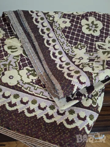 Нови покривала за двойно легло,пътеки,ковьори от соца, снимка 11 - Покривки за легло - 48081162