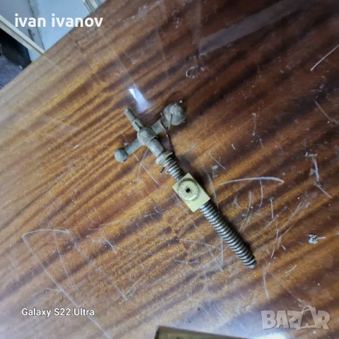 Винт за струг