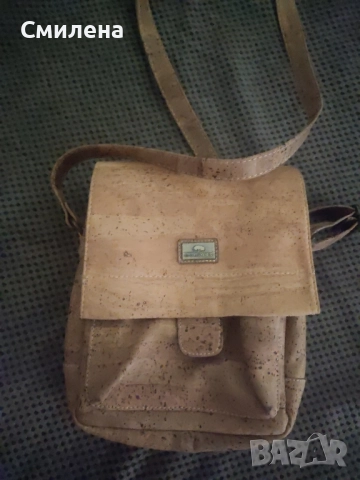 Унисекс коркова чанта.