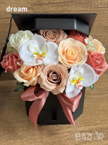 Букети за абитуриенти, снимка 7 - Декорация за дома - 50058857