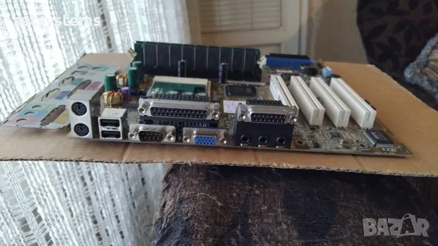 Дънна платка Asus MEW-AM Socket 370 CPU+FAN+RAM