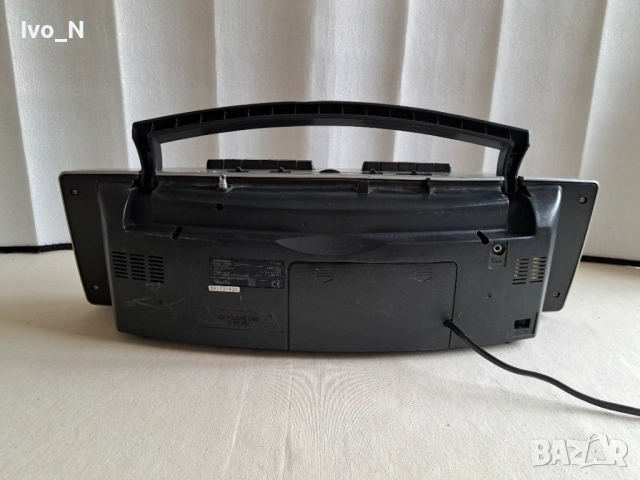 Радиокасетофон Universum CTR 1092- за части., снимка 3 - Радиокасетофони, транзистори - 53367742