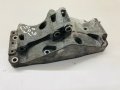 Алтернатор бракет за BMW БМВ F10 F11 2.0 дизел 190 коня B47 761925003 2016, снимка 2