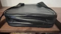 Оригинална Мъжка Чантичка Samsonite – Стилна и Здрава, снимка 9