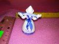 ПОРЦЕЛАНОВА РИСУВАНА КОЛЕКЦИОНЕРСКА ФИГУРКА с МАРКИРОВКА 18607, снимка 2
