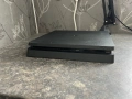 PlayStation 4 Slim , снимка 2