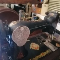 Стара ръчна шевна машина синигер , снимка 1 - Други ценни предмети - 39739213