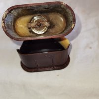 Бакелитена кафемелачка TRAMP от Втората световна война , снимка 4 - Антикварни и старинни предмети - 39982392