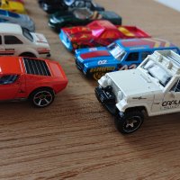 Метални колички Hot Wheels Matchbox Хот Уилс Мачбокс, снимка 12 - Колекции - 32872505