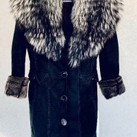Ново палто/кожух от агнешка кожа и полярна лисица, снимка 1 - Палта, манта - 42660556