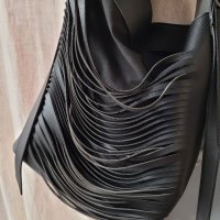 Екстравагантна черна чанта,тип торба, снимка 6 - Чанти - 39959655