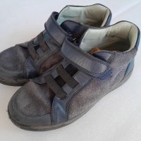 Обувки за есента Garvalin, 35 номер, снимка 1 - Детски обувки - 42569008