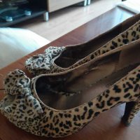  Дамски обувки , снимка 1 - Дамски обувки на ток - 30346833