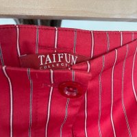 Пола червена, марка TAIFUN, цепка, снимка 1 - Поли - 42728172