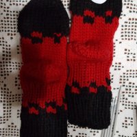 Ръчно плетени детски чорапи 100% вълна, снимка 2 - Чорапи - 30171098