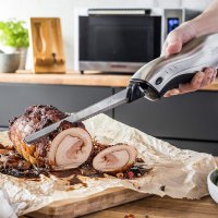 Електрически нож Gastroback, 2 нова и дървена поставка, снимка 3 - Прибори за хранене, готвене и сервиране - 44147712