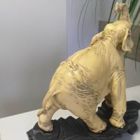 Керамичен слон с поставка, снимка 3 - Други ценни предмети - 39052248