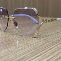 Уникални дамски слънчеви очила с прозрачни стъкла без диоптър, снимка 3 - Слънчеви и диоптрични очила - 44529818