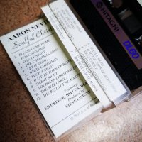 Aaron Neville "Soulful Christmas", Album, 93, снимка 3 - Аудио касети - 32115446
