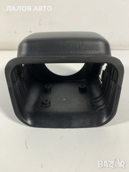 Пластмаси около волана Хюндай Теракан Plastmasi okolo volana Huyndai Terracan 84810-H1610, снимка 1