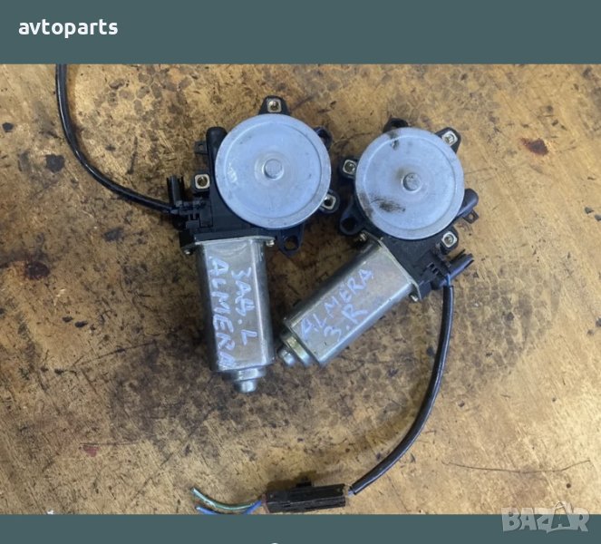 Nissan almera 2000година машинки ел стъкла задни врати, снимка 1