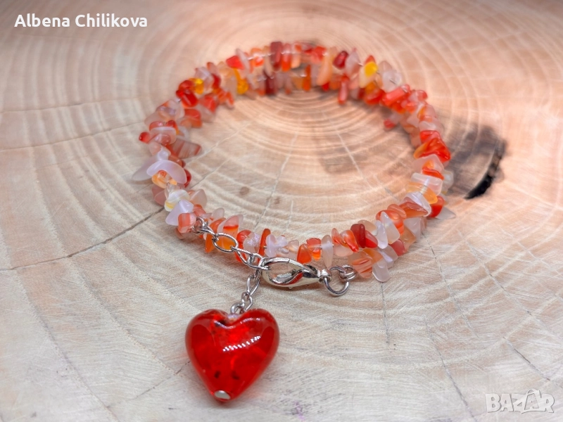Гривна с карнеол и мурано сърце, снимка 1